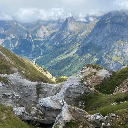 L'edelweiss Szálloda